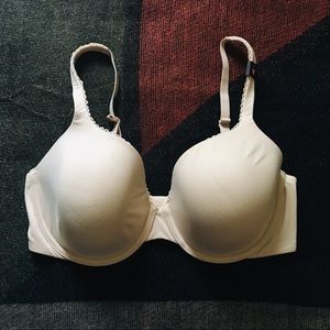 NWT Body By Victoria Perfect Coverage 34DD Bra